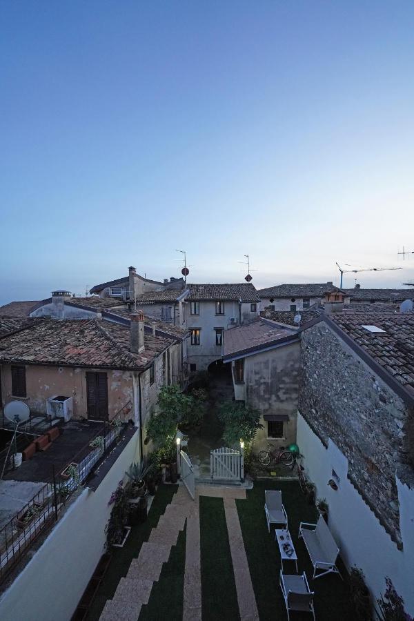 Apartments Villa Bougainville San Felice del Benaco Dış mekan fotoğraf