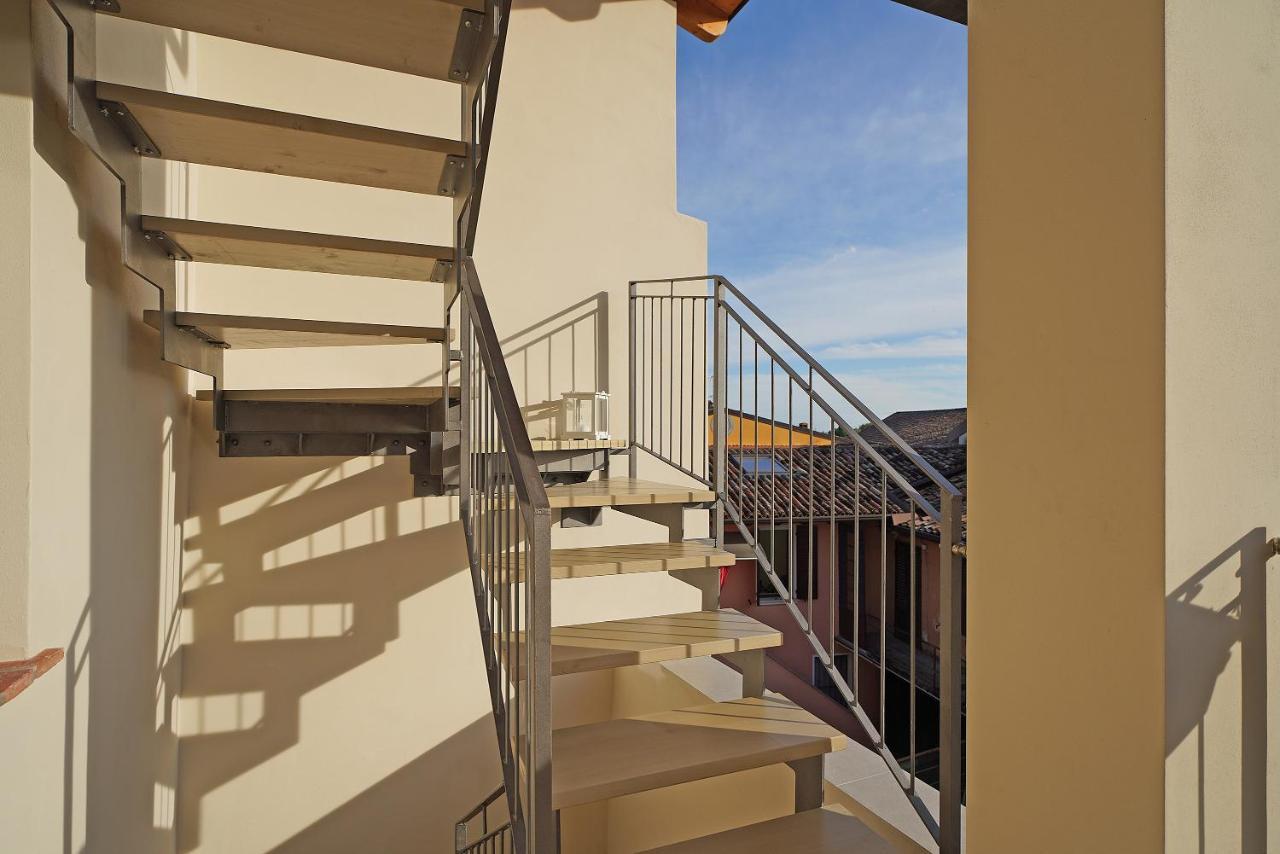 Apartments Villa Bougainville San Felice del Benaco Dış mekan fotoğraf