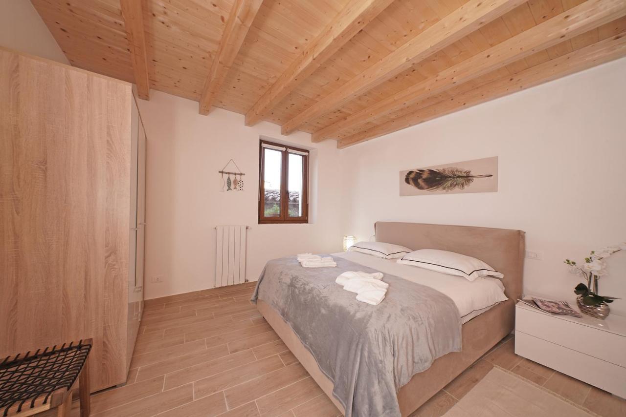 Apartments Villa Bougainville San Felice del Benaco Dış mekan fotoğraf
